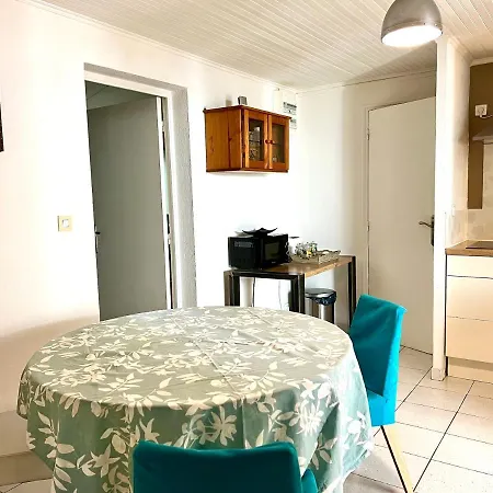 Melodie St Remy 6ha Piscine Holiday home